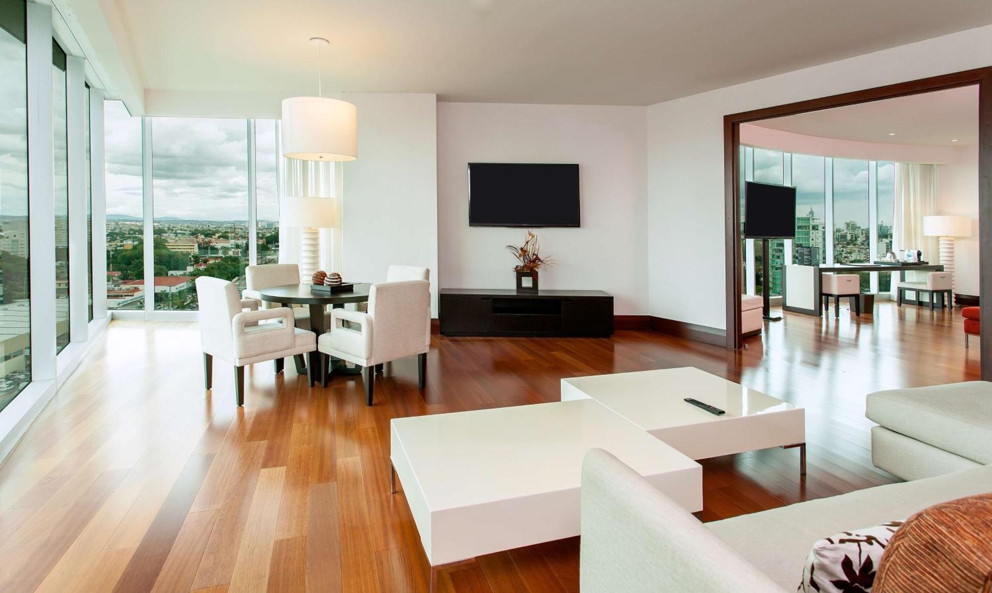 מלון Nh Collection Guadalajara Providencia מראה חיצוני תמונה
