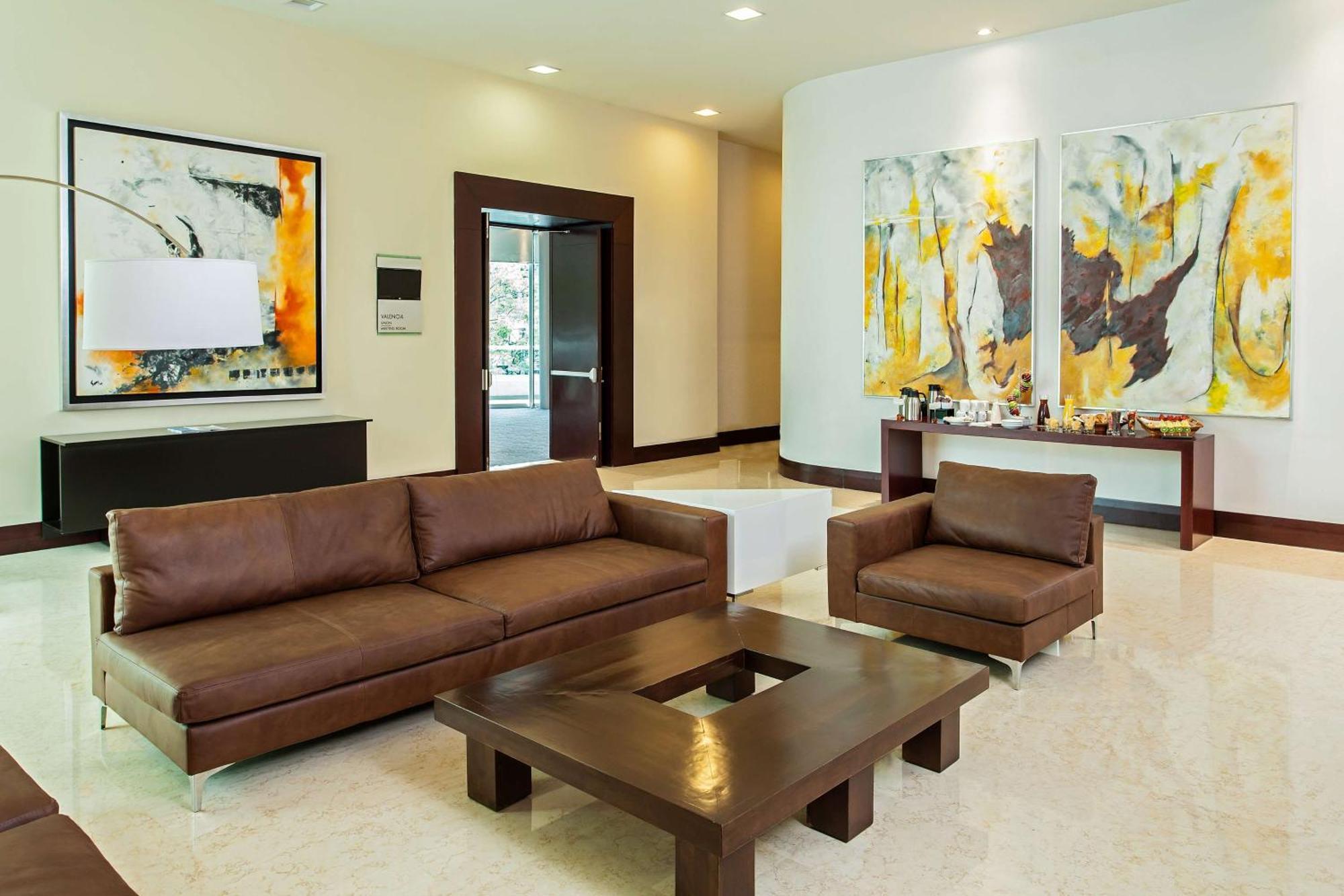 מלון Nh Collection Guadalajara Providencia מראה חיצוני תמונה
