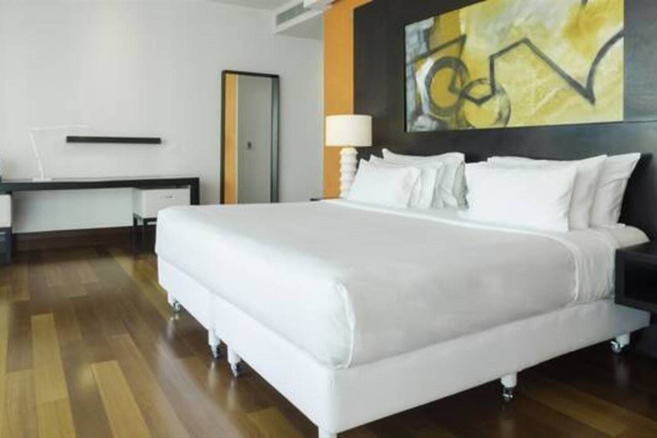 מלון Nh Collection Guadalajara Providencia מראה חיצוני תמונה